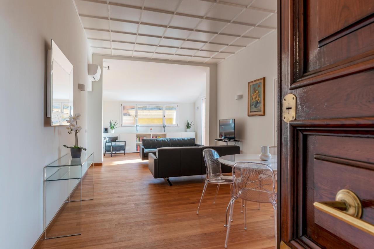 Trastevere Luxury With Terrace Lejlighed